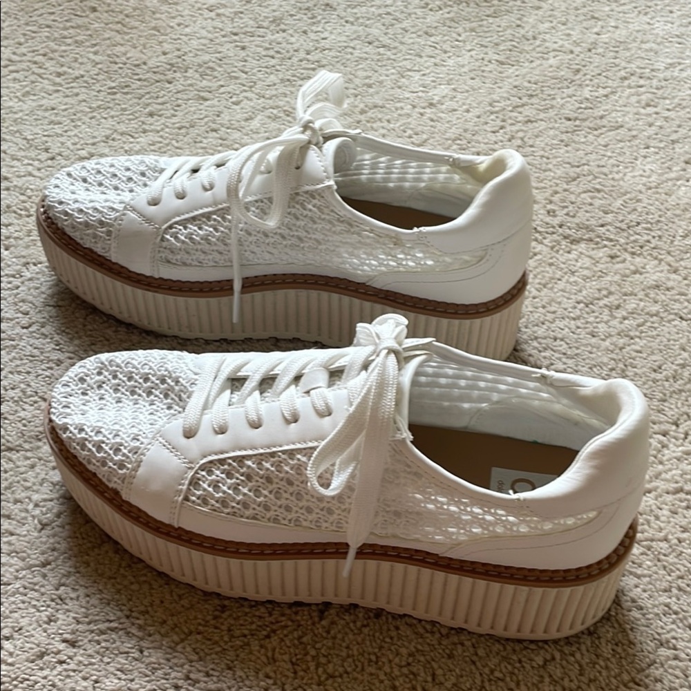 Dolce Vita White Platform Sneakers 9 1/2